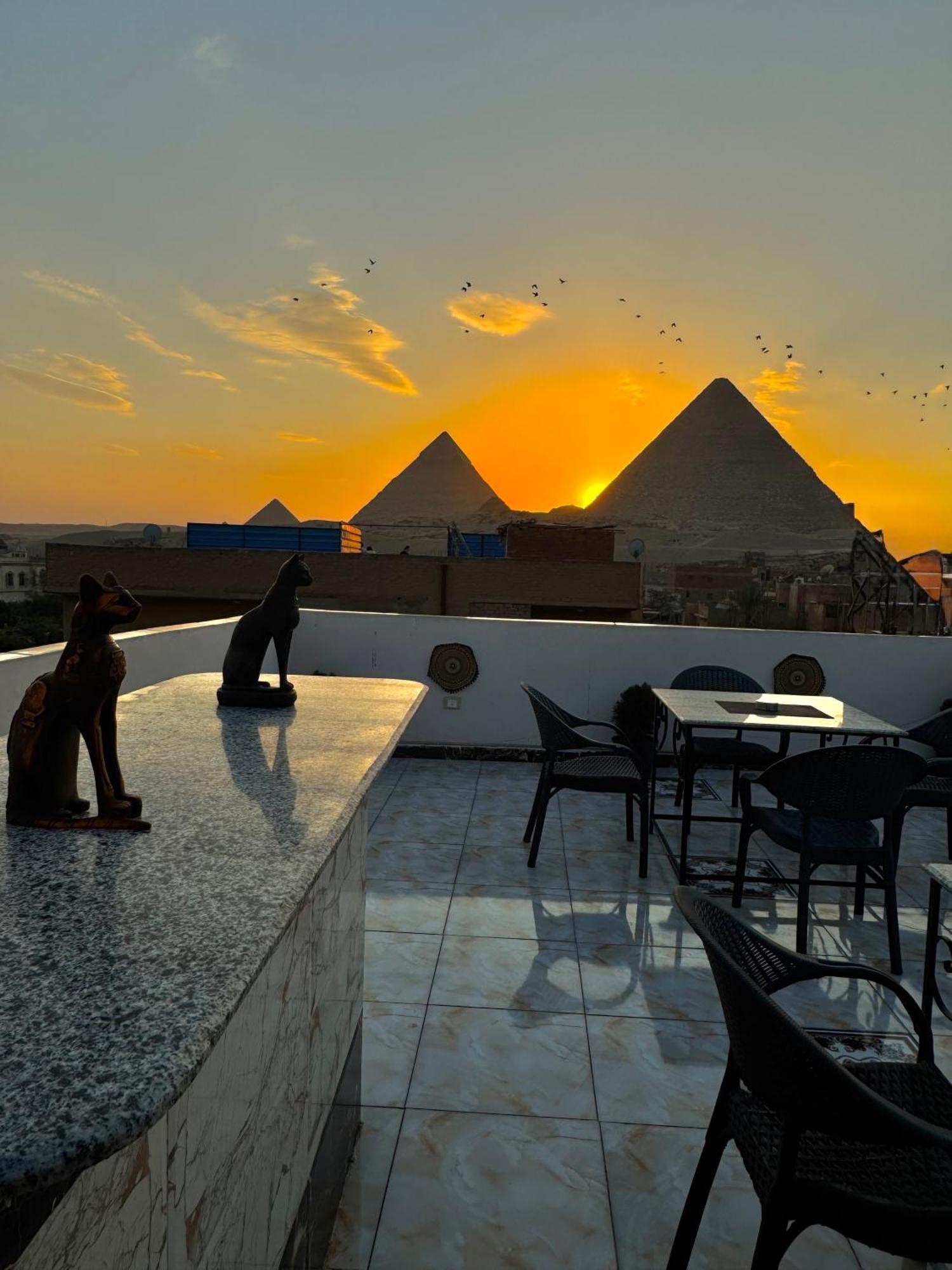 Horus Pyramids View Apartamento Cairo Exterior foto